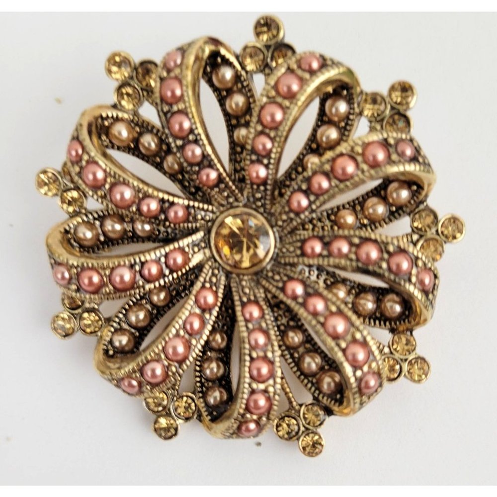Vintage Liz Claiborne Gold Tone Circle Brooch Purple Rhinestones